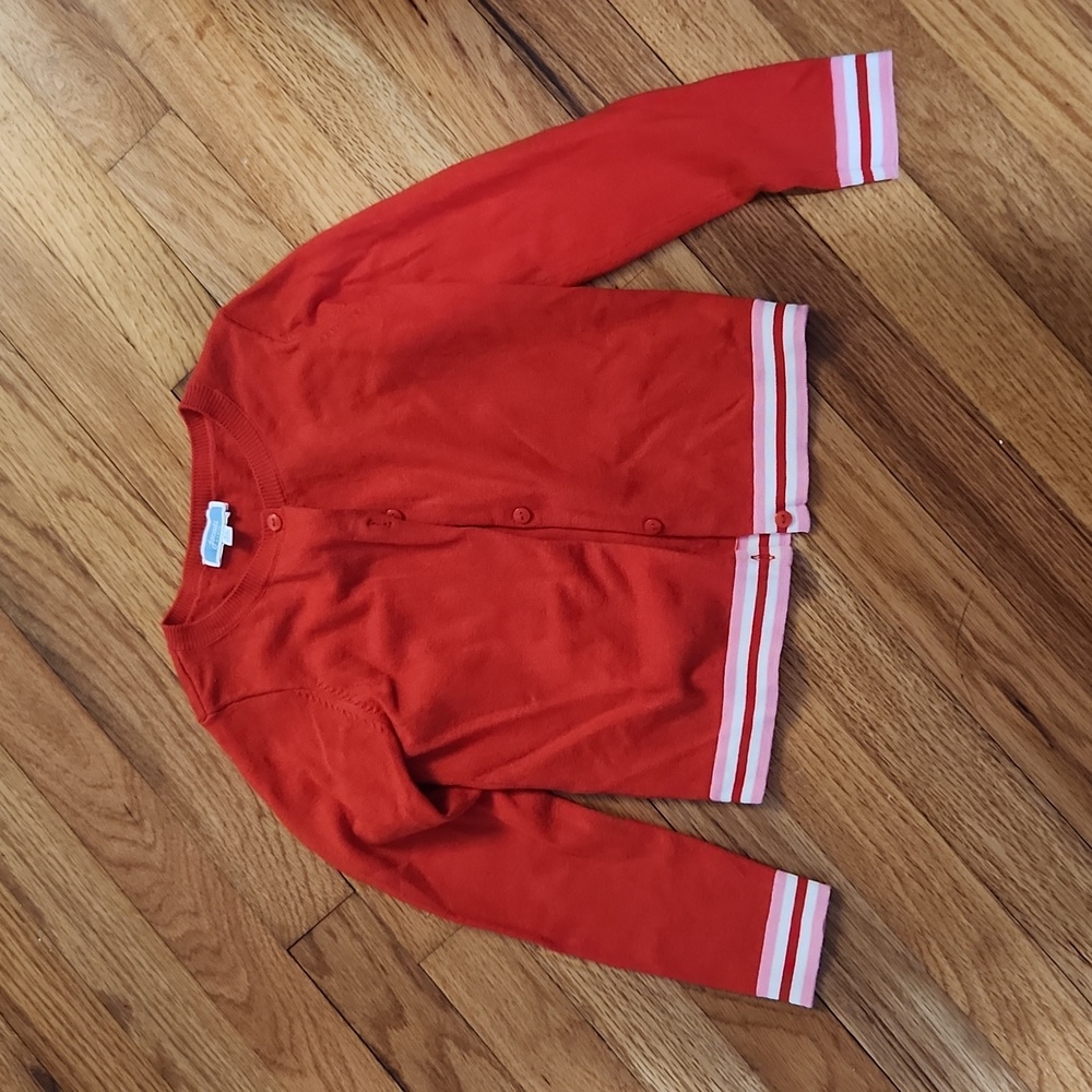 Red sweater bottom pink